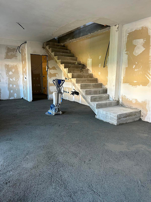 Base pavimentazione e scala